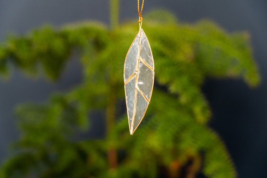 Christmas Capiz Laurel Leaf