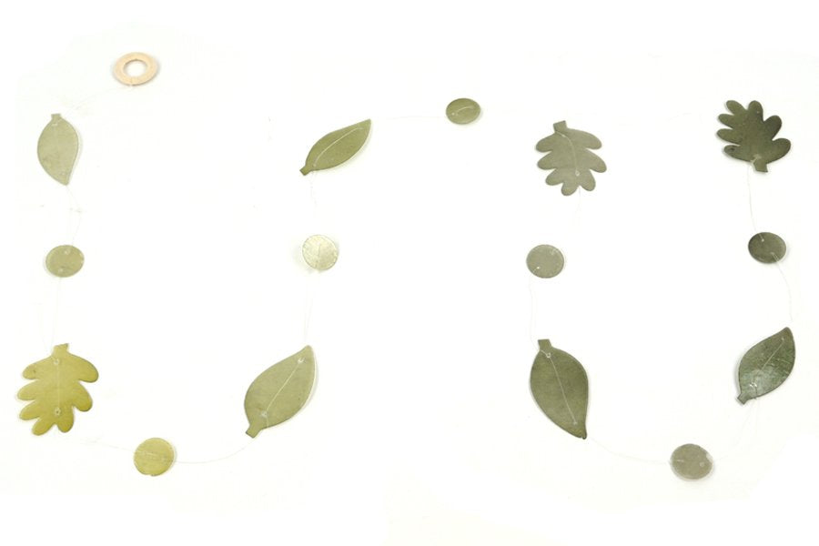 String Capiz Leaves Green, Orange, White 150 cm