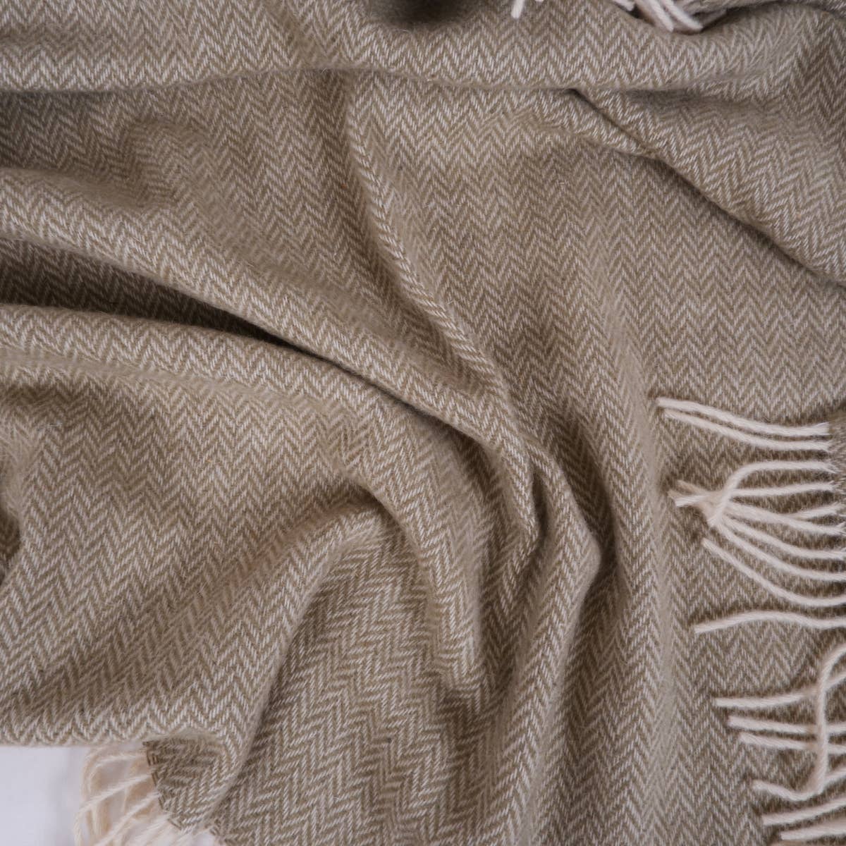 NorraVilla - 100% Wool Blanket - Herringbone throw