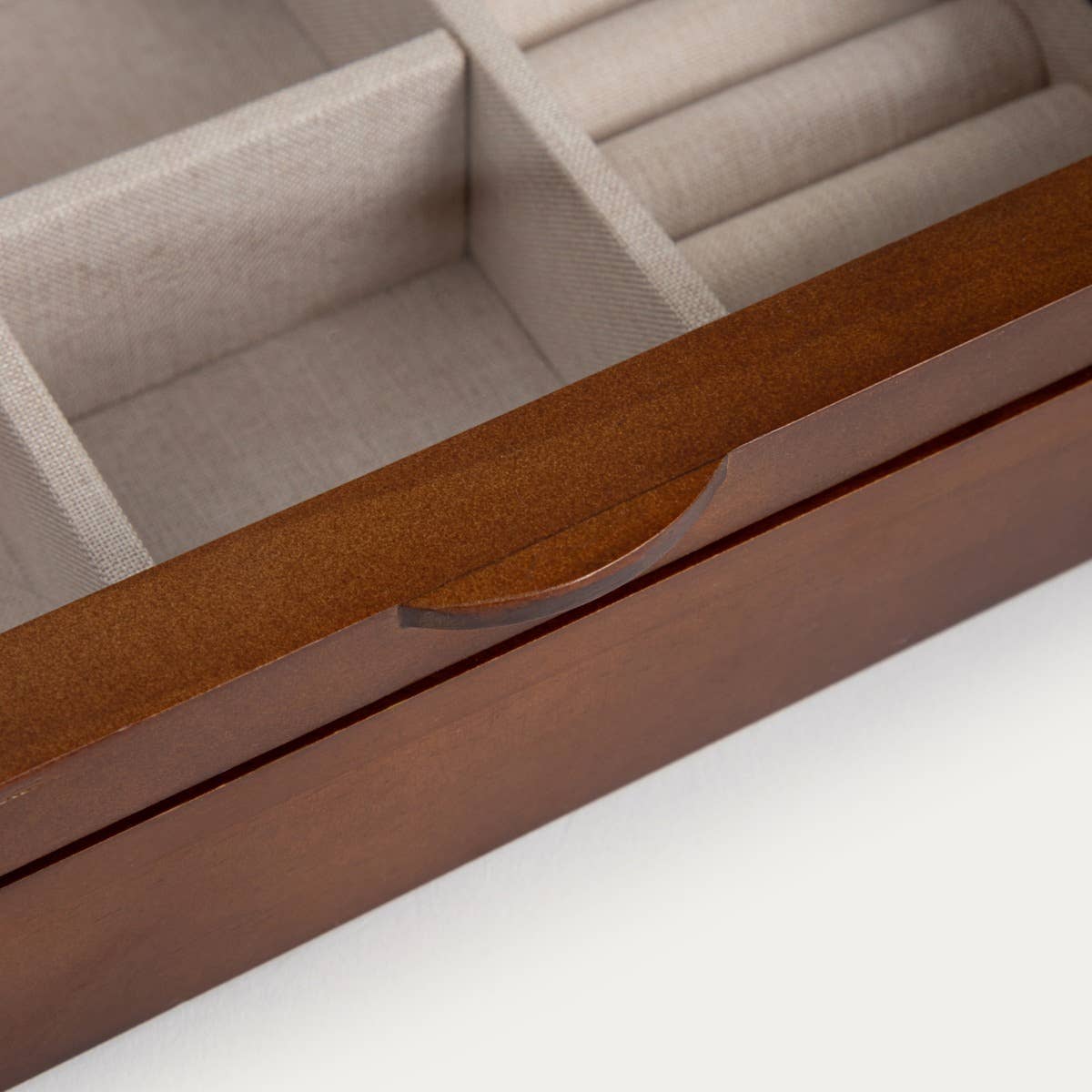 Jewellery box | LIORE | with pine wood 24x16.5x6 cm