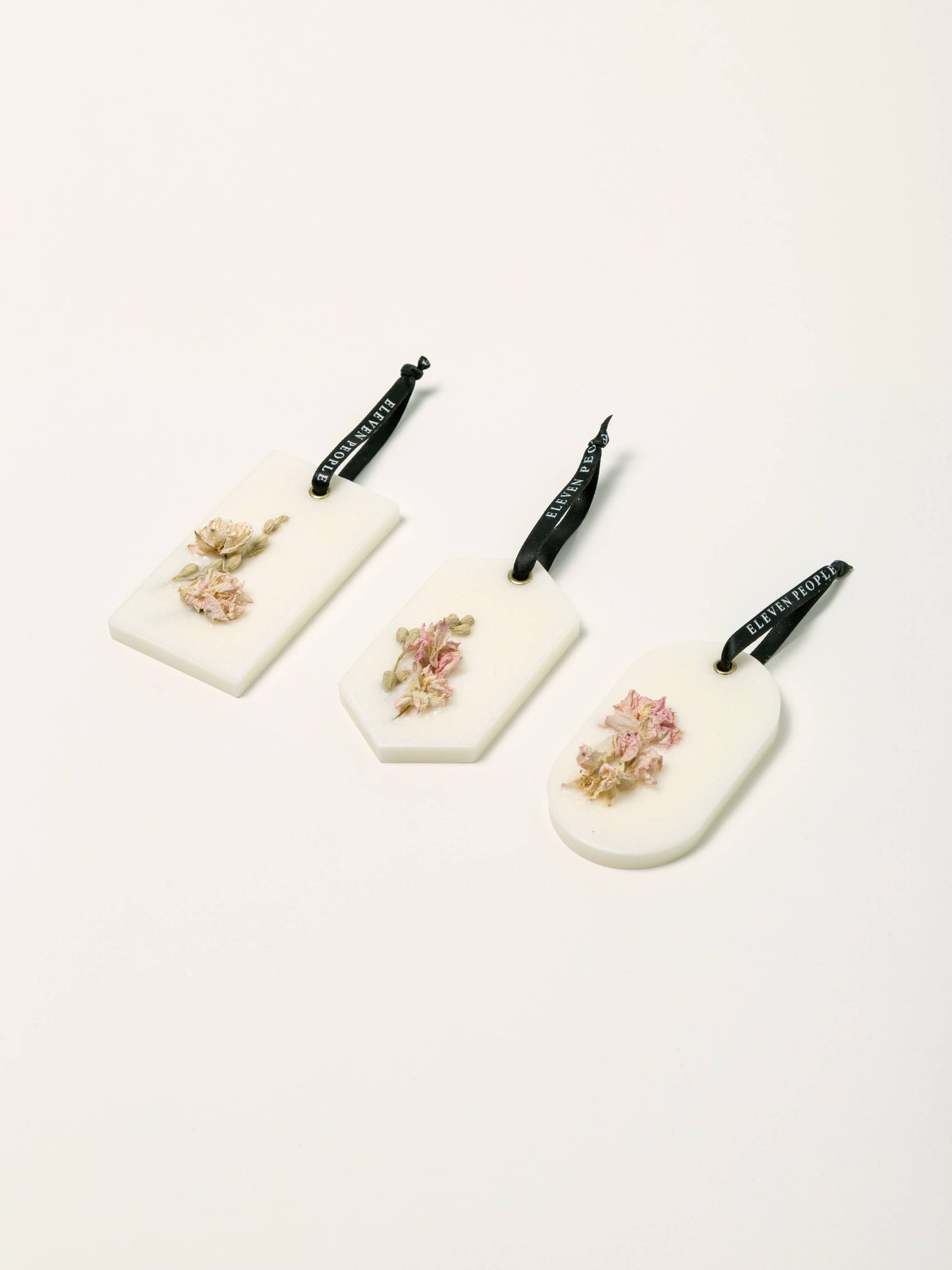 ELEVEN PEOPLE - 07 Pear, Peony and Patchouli Closet Wax Bar Freshener
