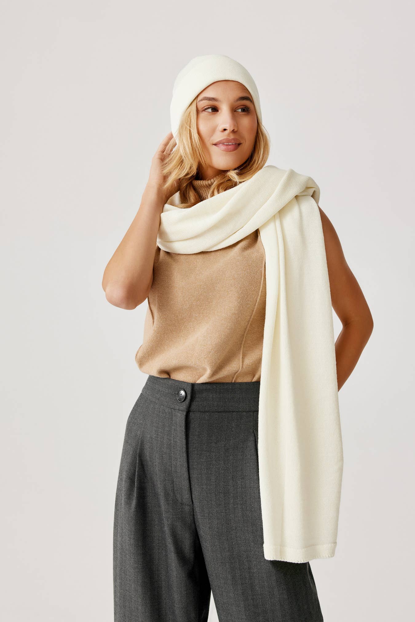Ander - 100% Merino wool NAOMI classic beanie TOP SELLER