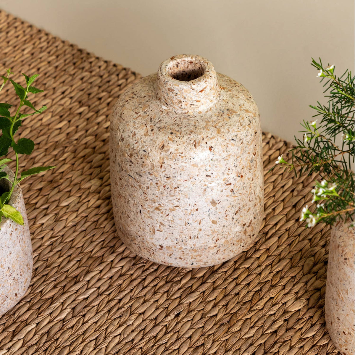 Kinta - Vase Pap Wood Chips T-Upward 16/23 cm