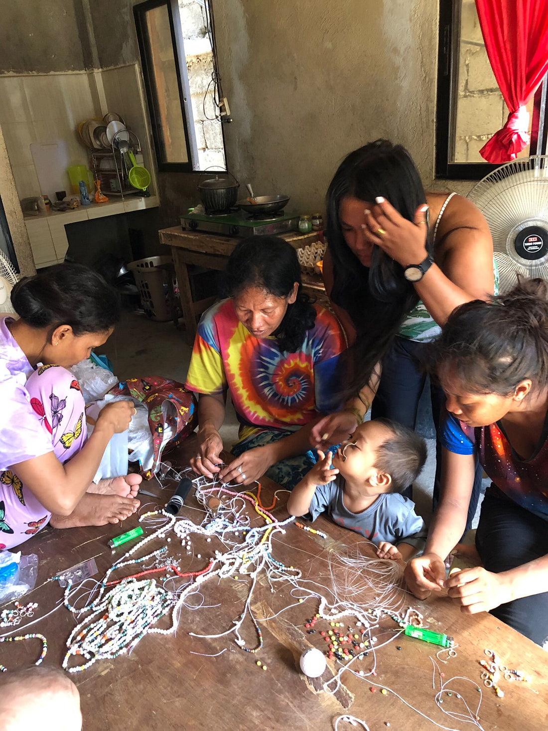 Jewelry that gives back: Supporting Filipino families build their houses
