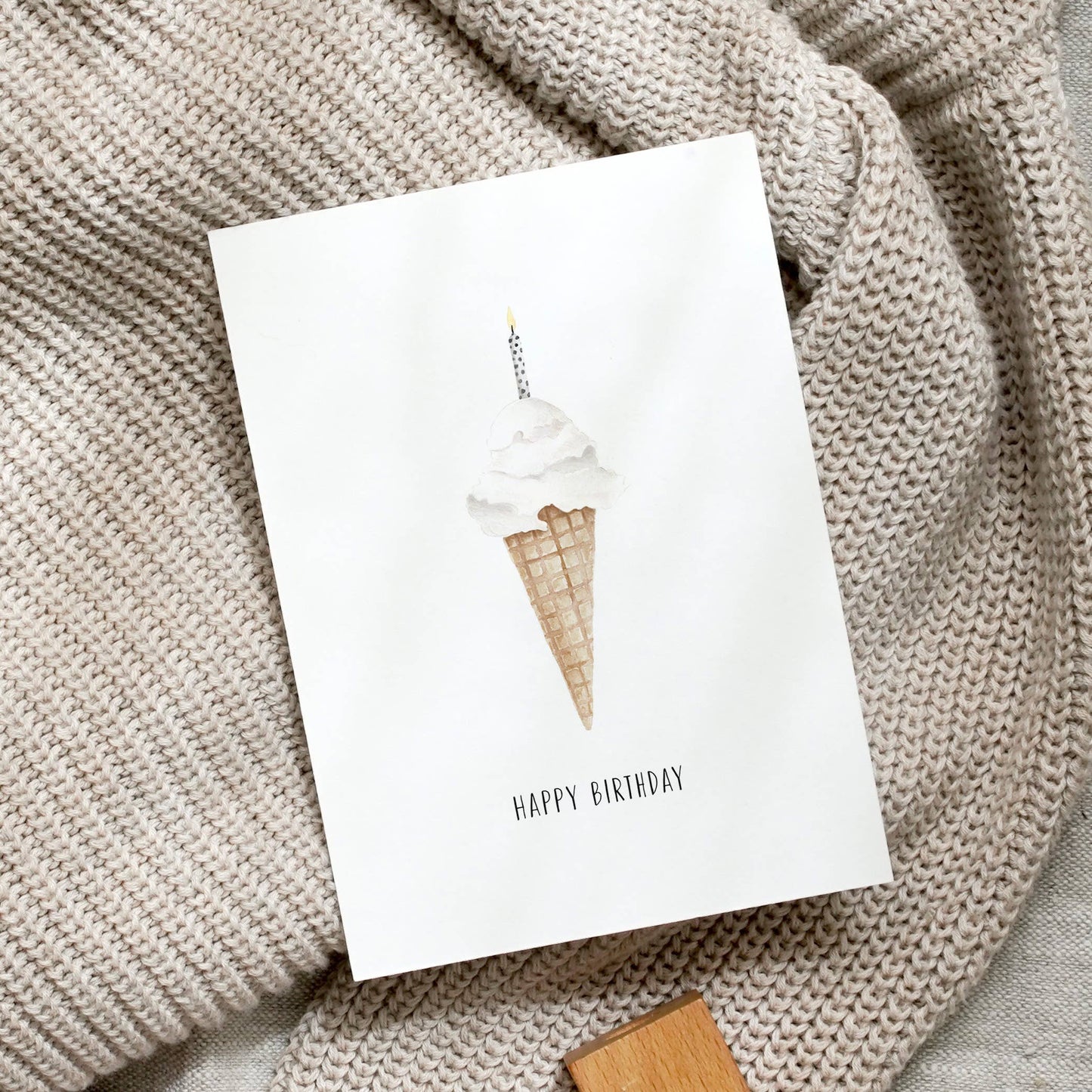 Leo La Douce- Postcard - Ice cream candle