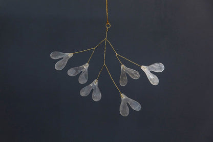Mistletoe L capiz 17cmoff white w/ Gold Lining