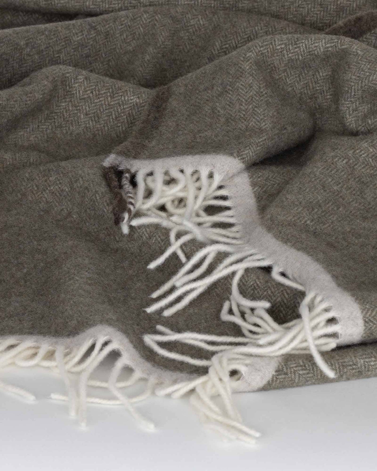 MoST - Merino/cashmere Throw Blanket MILANO Verde Orlo