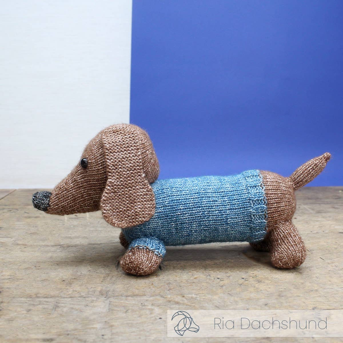 Hardicraft - DIY Knitting Kit - Ria Dachshund