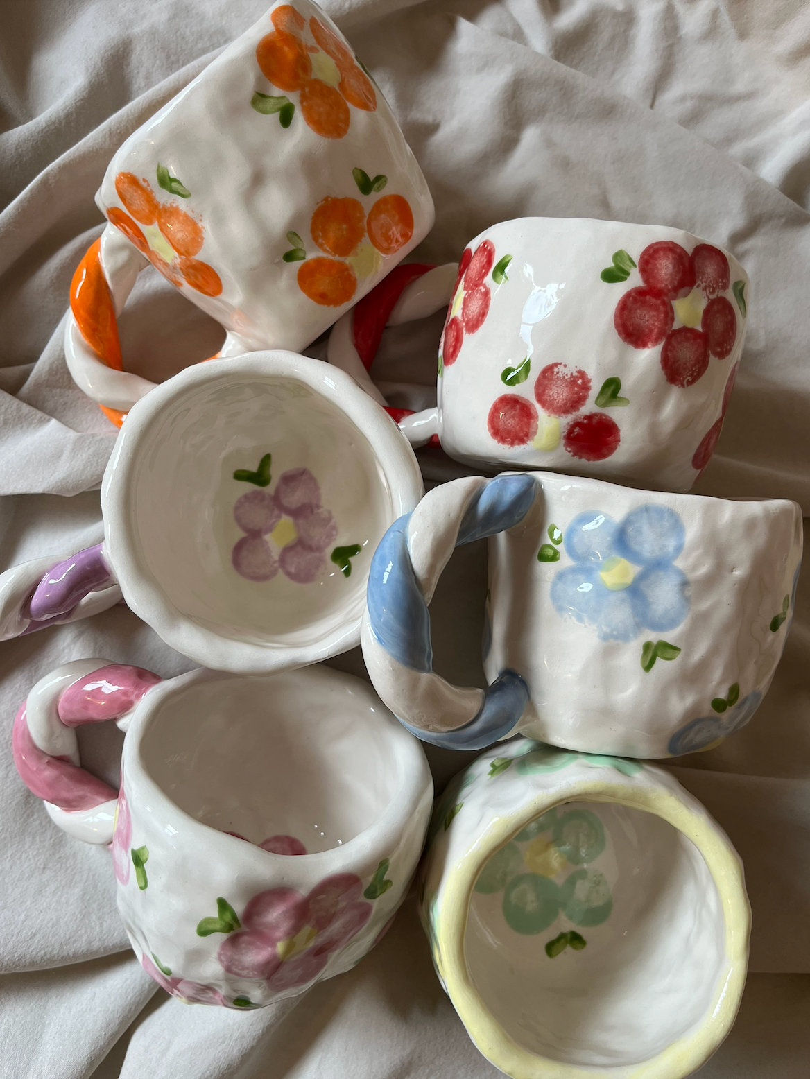 Sofia Lembeye - Flower Mugs P