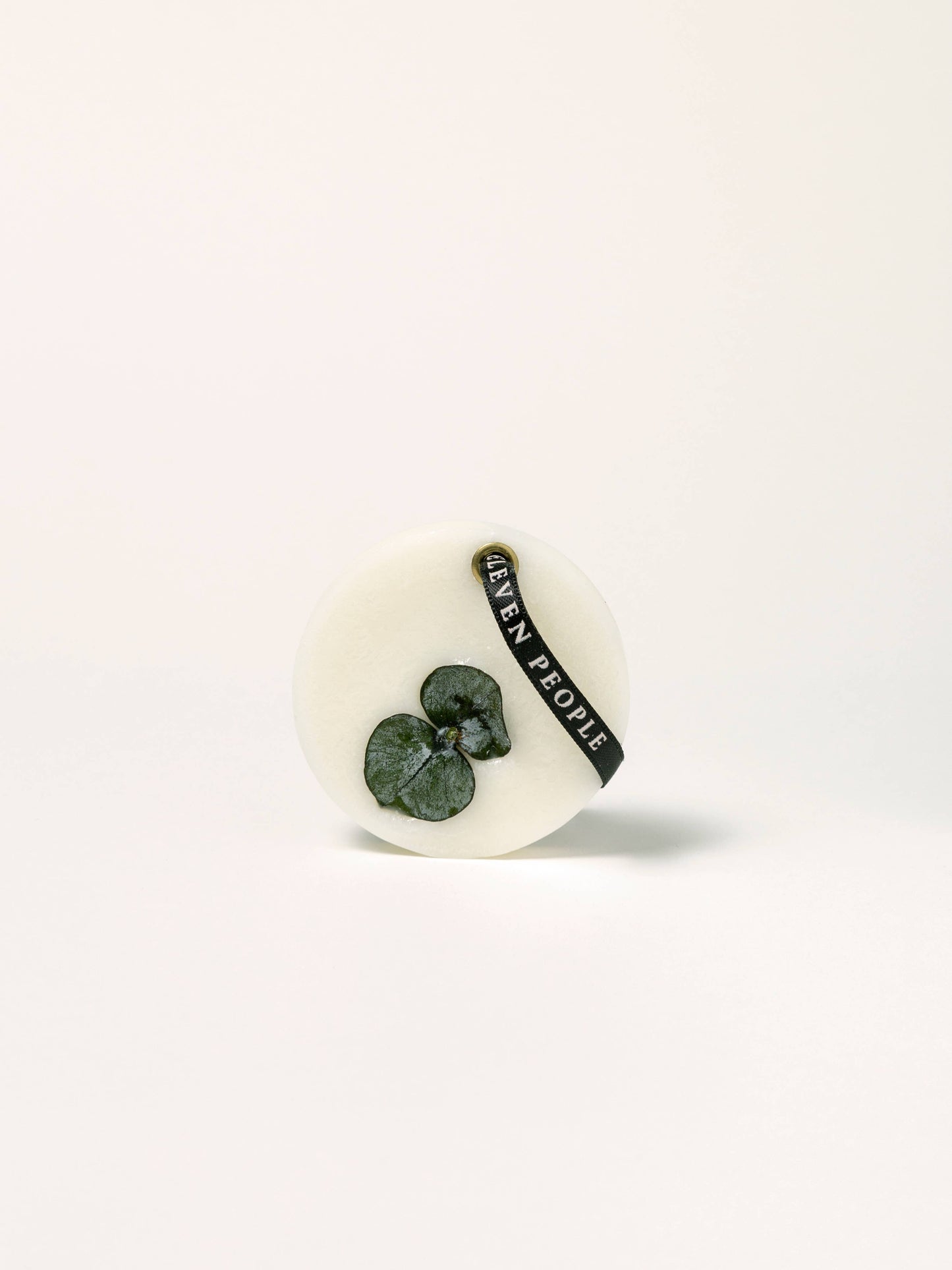 ELEVEN PEOPLE - 08 Sea Salt, Jasmine and Cedarwood Closet Wax Bar Freshener