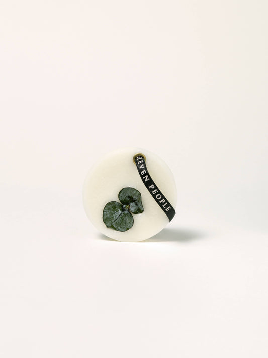 ELEVEN PEOPLE - 08 Sea Salt, Jasmine and Cedarwood Closet Wax Bar Freshener