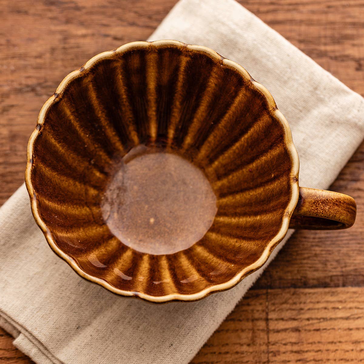 MELIDA | cup-shaped mug | amber | 0.3 l