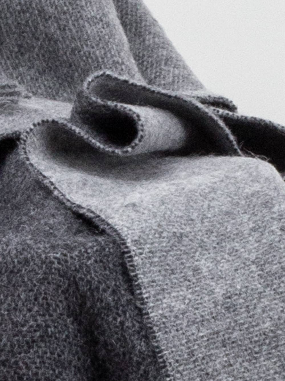 MoST - Wool Throw Blanket ONYX