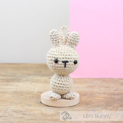 Hardicraft - DIY Crochet Kit - Mini Bunny