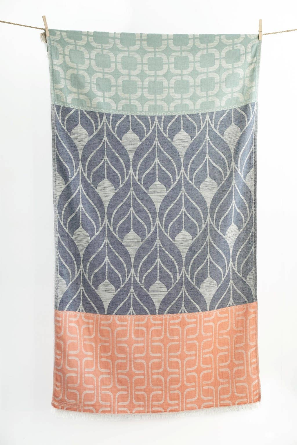 AELIA ANNA - BEACH TOWEL KISSAMOS NAVY BLUE & CORAL & EUCALYPTUS