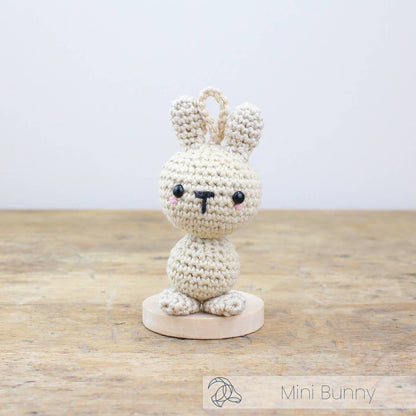 Hardicraft - DIY Crochet Kit - Mini Bunny