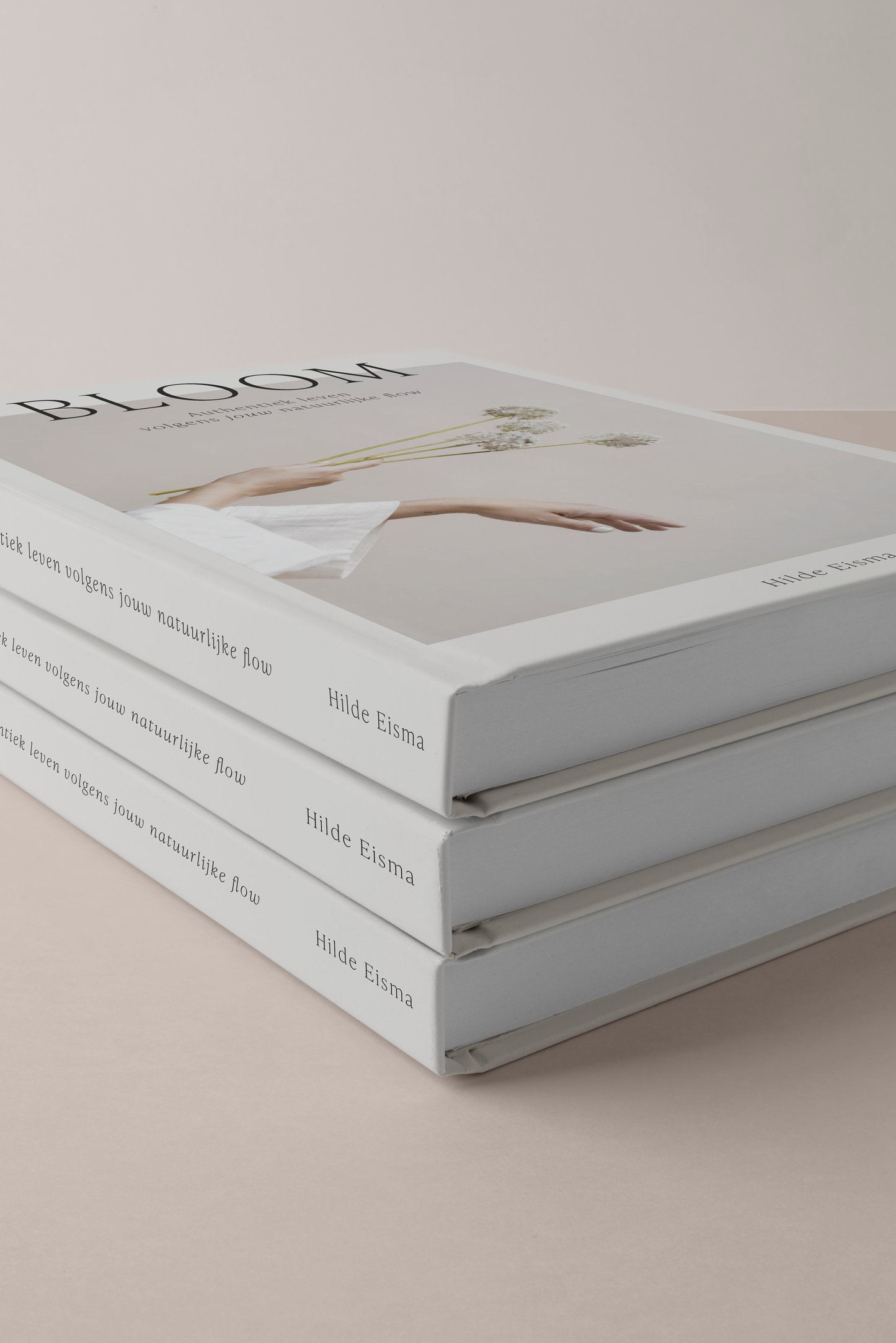 Monday - Book Bloom - Hilde Eisma