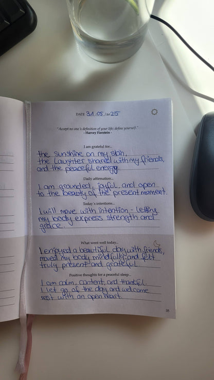 Pretty & Mindful - Gratitude | Gratitude & Self-Love Journal