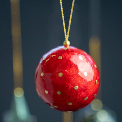 Kinta - X-Mas Ball Cap Dots w/ gold 6 cm