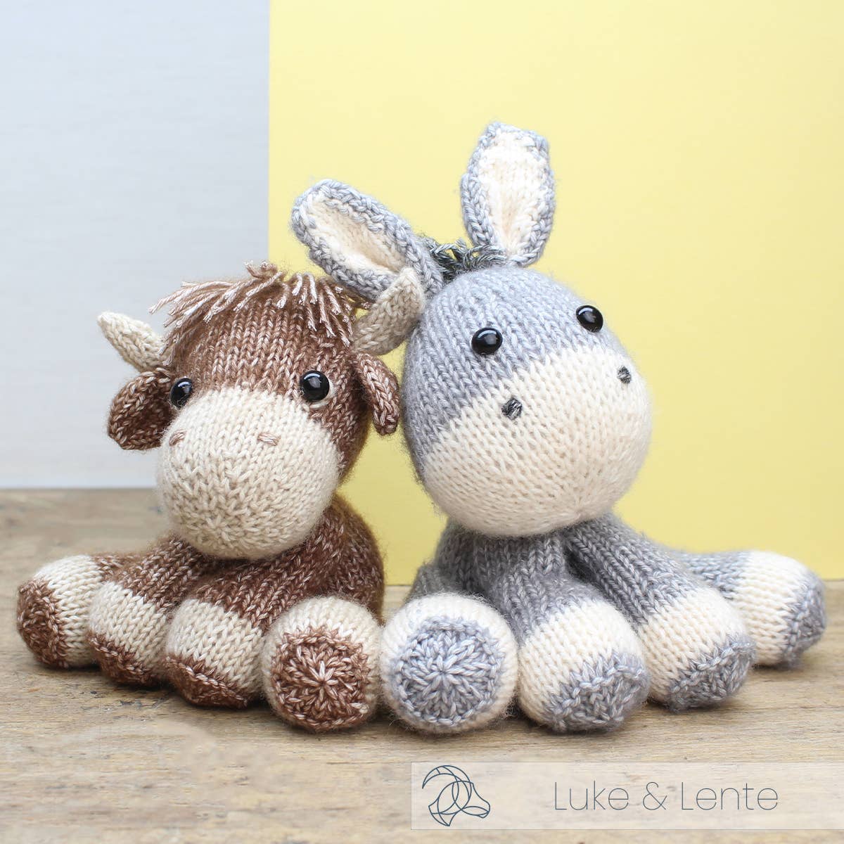 Hardicraft - DIY Knitting Kit - Luke Highlander