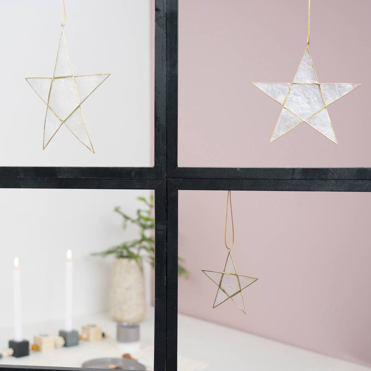 Kinta - Star Cap Flat White w/ Gold Edges Window Decoration
