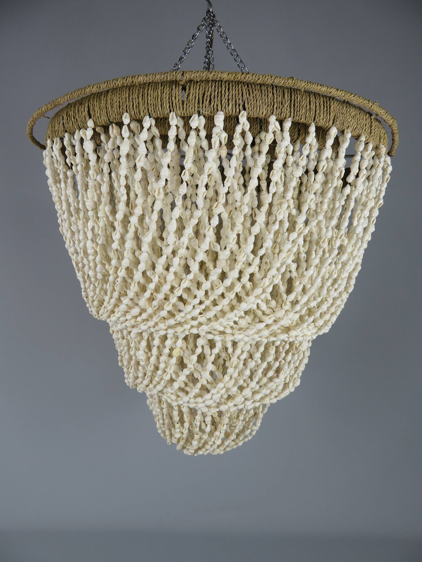 Product Import Holland - Shell pendant - Layered skirt cap