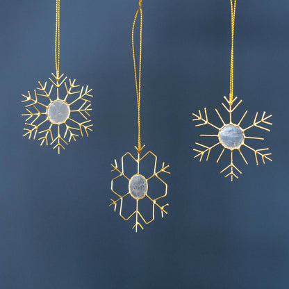 Kinta - Trim Ice Crystal Cap Offwhite w/ gold 7 cm