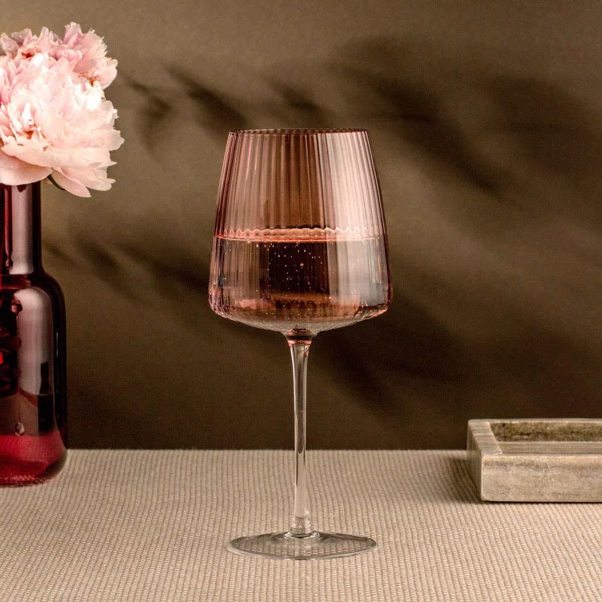 Wine glass | RABBIA | burgundy | 0.57 l