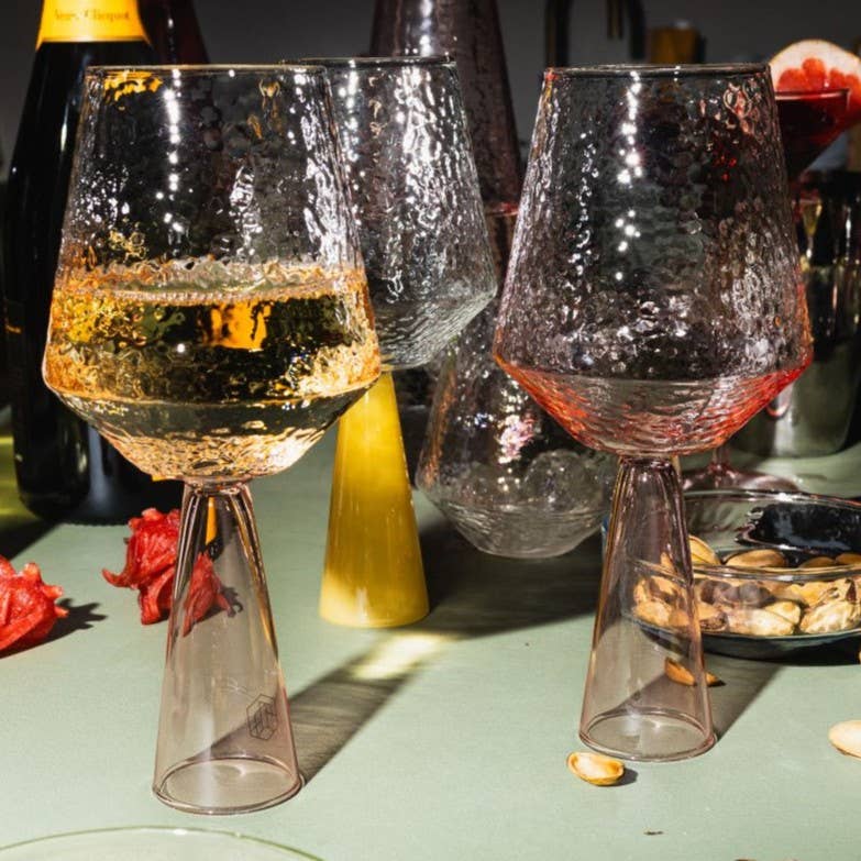 Brût Home and Glassware - Wine Glass Claude | Set of 2 | Wine glass set | pink