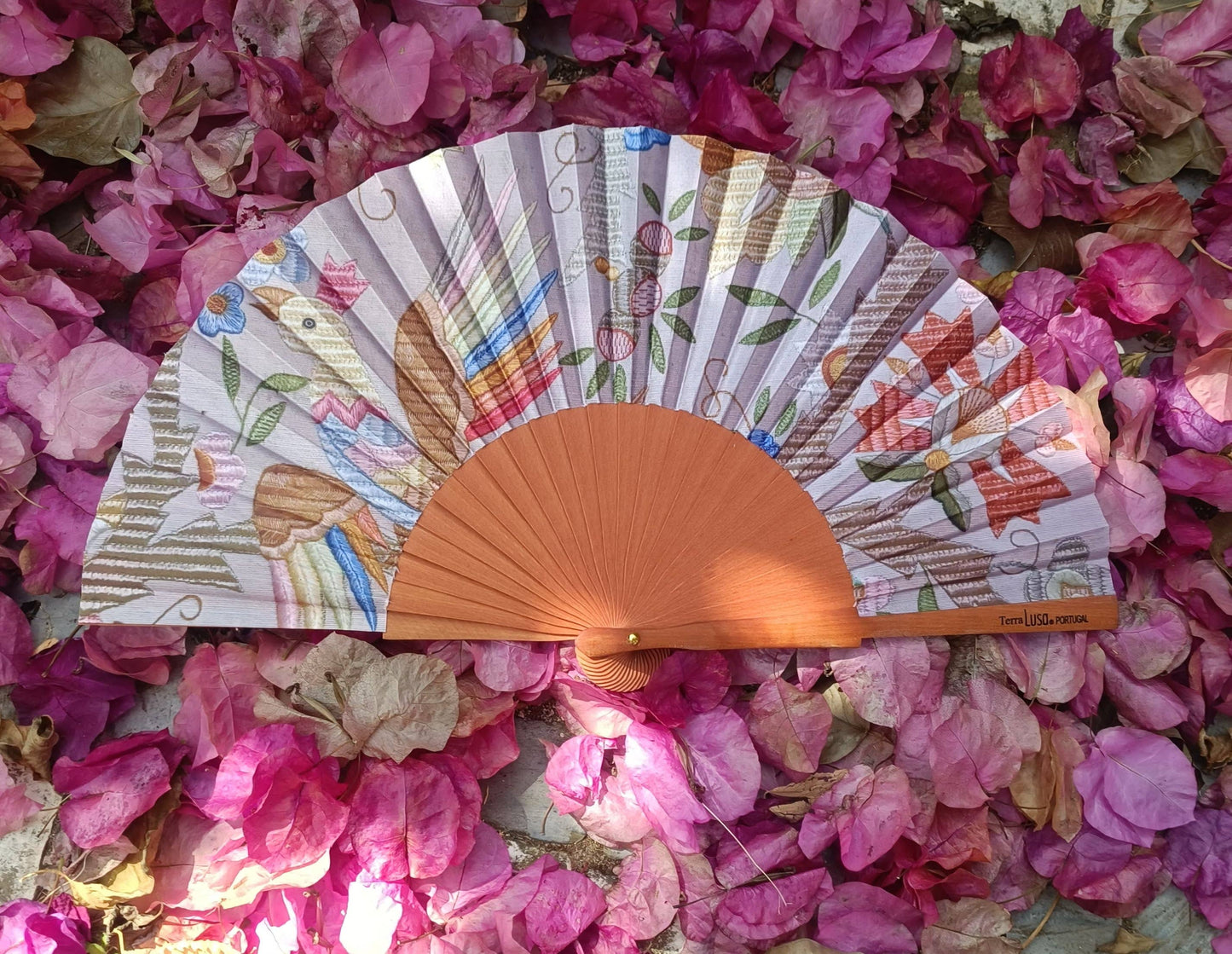 Terra Lusa - Embroidered Fan from Castelo Branco - Phoenix