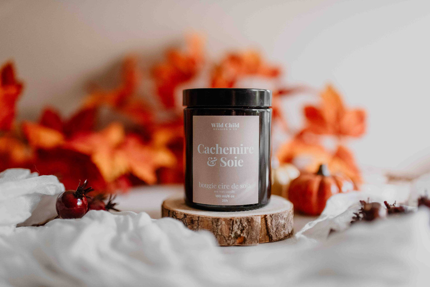 WILD CHILD Bougies & Co - “Cashmere & Silk” - Natural scented candle - 25h