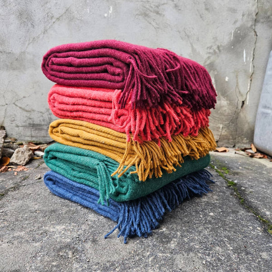 NorraVilla - Wool  Blanket - Solid Color Green