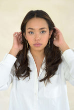 Afbeelding in Gallery-weergave laden, T&#39;Boli Earring: El Mlel

