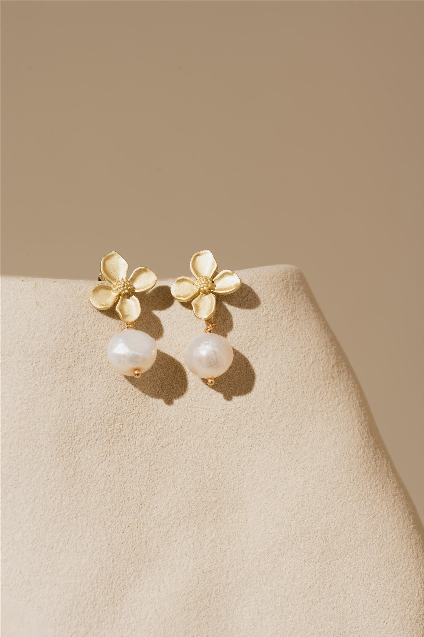 Flora Pearl