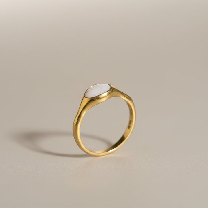 Lumina Ring