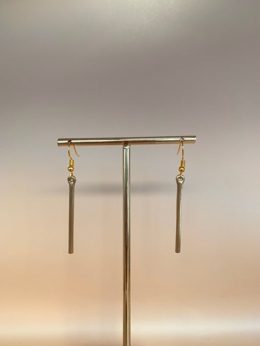 T'Boli Earring: Lurus