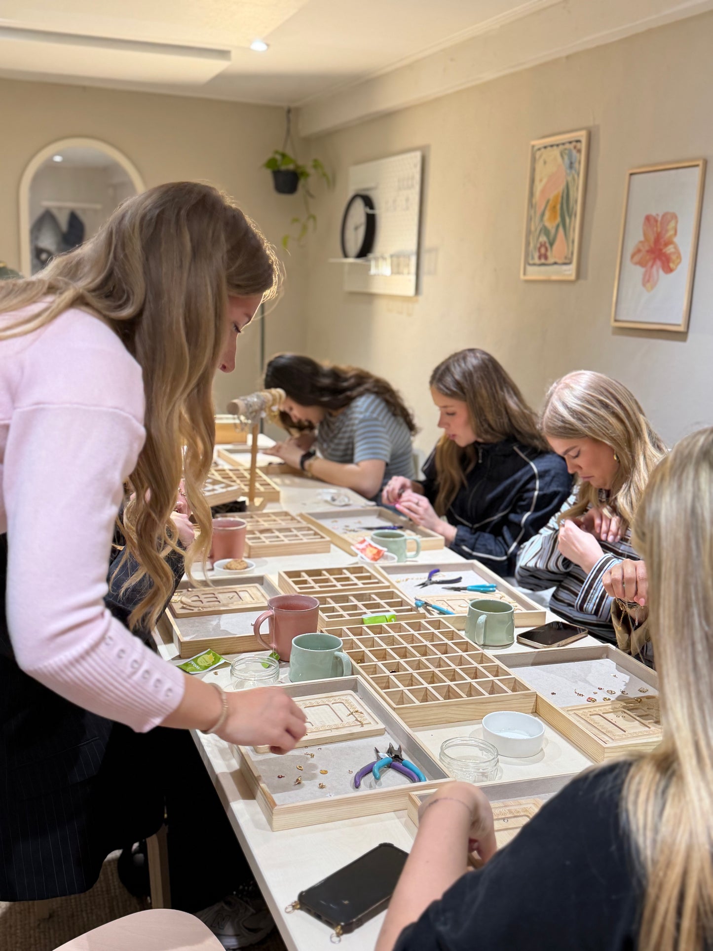 CHOOSE A DATE IN SEPTEMBER: DIY CHARM JEWELRY MAKING ACTIVITY