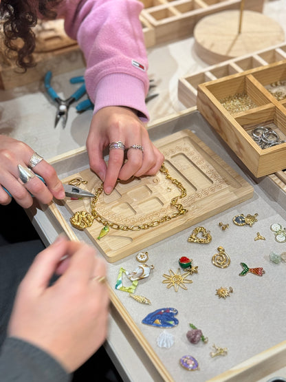 CHOOSE A DATE IN SEPTEMBER: DIY CHARM JEWELRY MAKING ACTIVITY