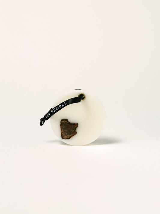 ELEVEN PEOPLE - 02 Vanilla Sandalwood and Musk Closet Wax Bar Freshener
