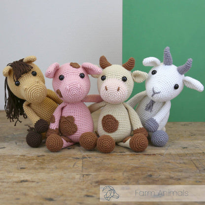 Hardicraft - DIY Crochet Kit - Pete Pig