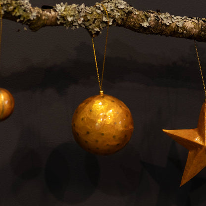 Kinta - X-Mas Ball Cap Dots w/ gold 6 cm