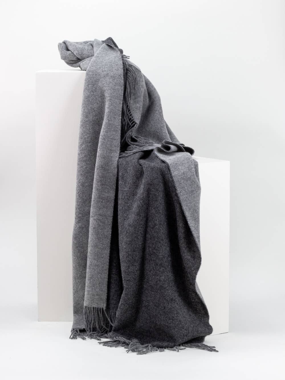 MoST - Wool Throw Blanket ONYX