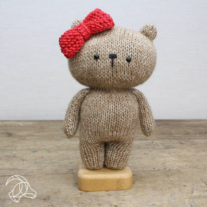 Hardicraft - DIY Knitting Kit - Noël Bear