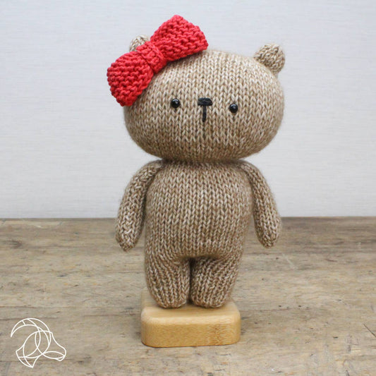 Hardicraft - DIY Knitting Kit - Noël Bear