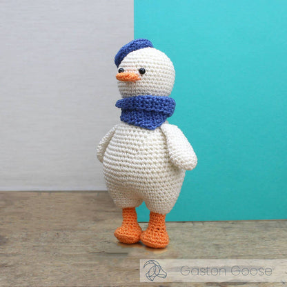 Hardicraft - DIY Crochet Kit - Gaston Goose