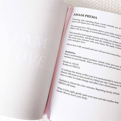Pretty & Mindful - Gratitude | Gratitude & Self-Love Journal