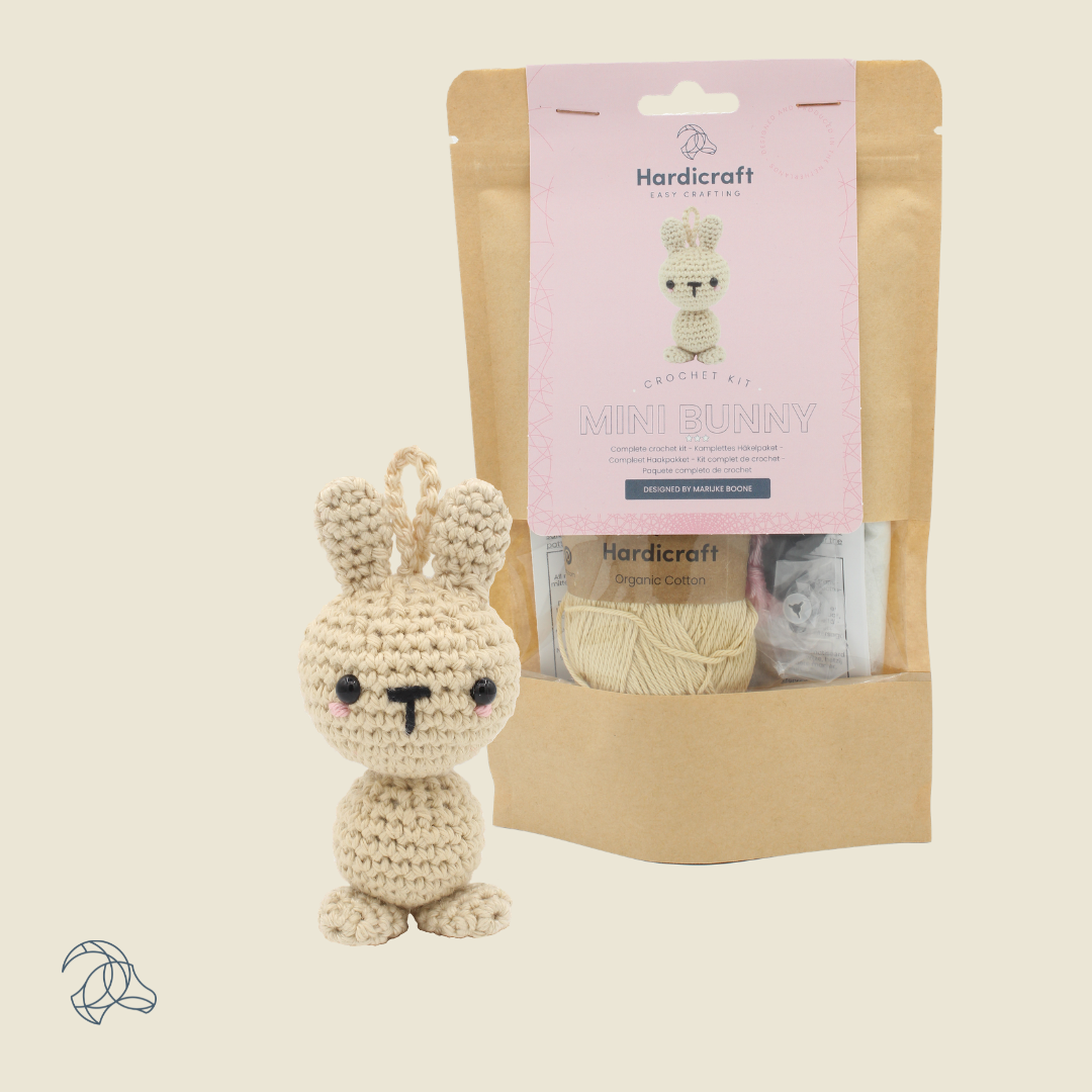 Hardicraft - DIY Crochet Kit - Mini Bunny