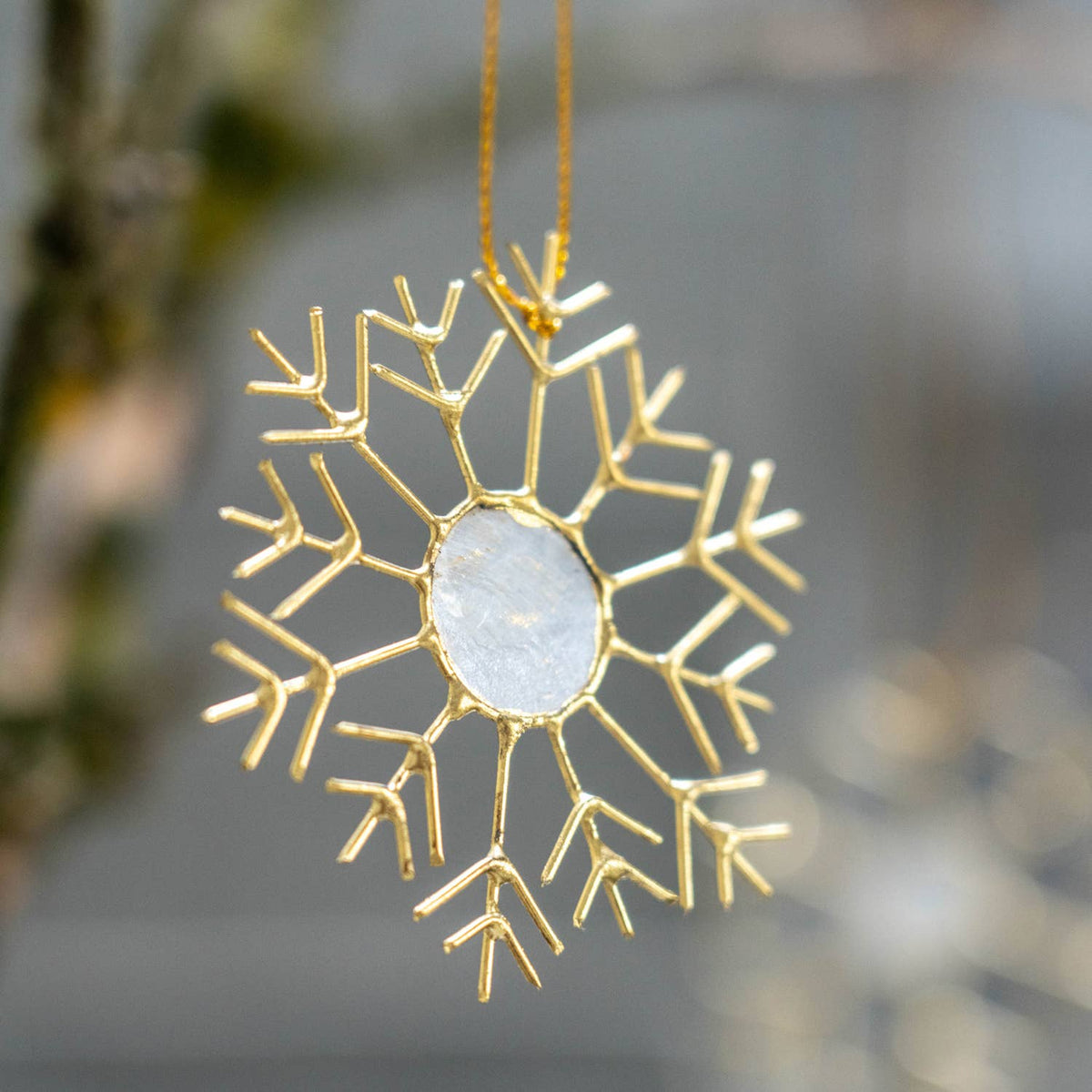 Kinta - Trim Ice Crystal Cap Offwhite w/ gold 7 cm