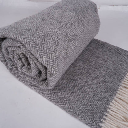 NorraVilla - 100% Wool Blanket - Herringbone throw