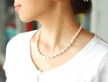 Afbeelding in Gallery-weergave laden, Classic Pearl Necklace
